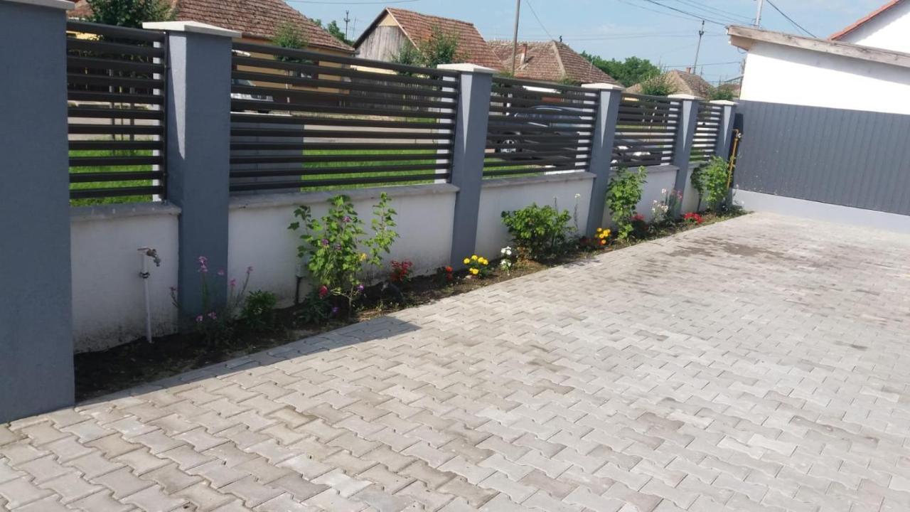 Apartment Saguna